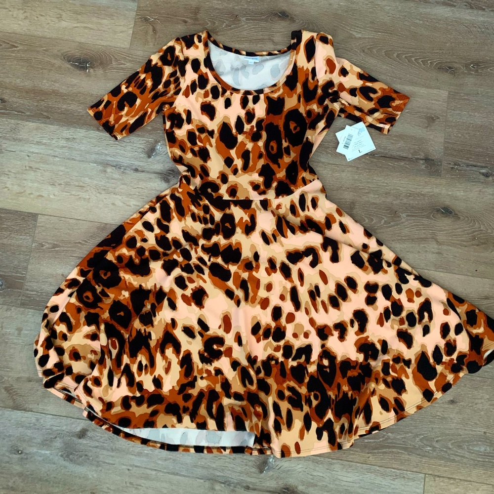 LulaRoe Nicole dress. Large.  NWT. Unicorn pattern. Leopard/cheetah Rare